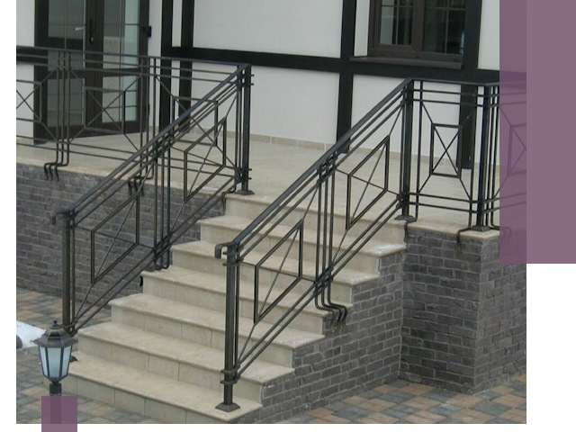 Перила для крыльца в Пятигорске — монтаж, изготовление и установка