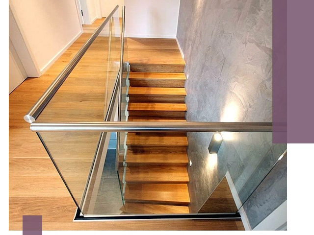 Перила для лестницы в доме — изготовление и монтаж в Пятигорске