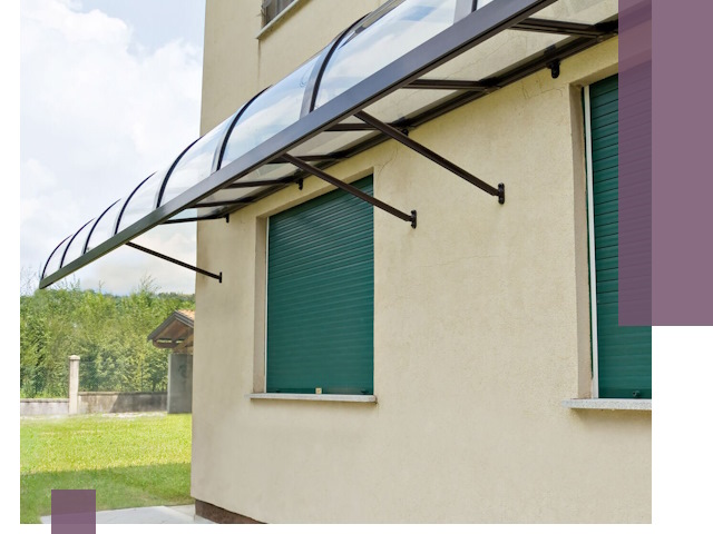 Козырьки над окнами в Пятигорске — изготовление и монтаж по выгоде