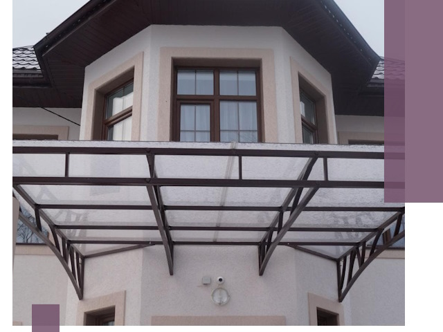 Козырьки из поликарбоната под ключ в Пятигорске