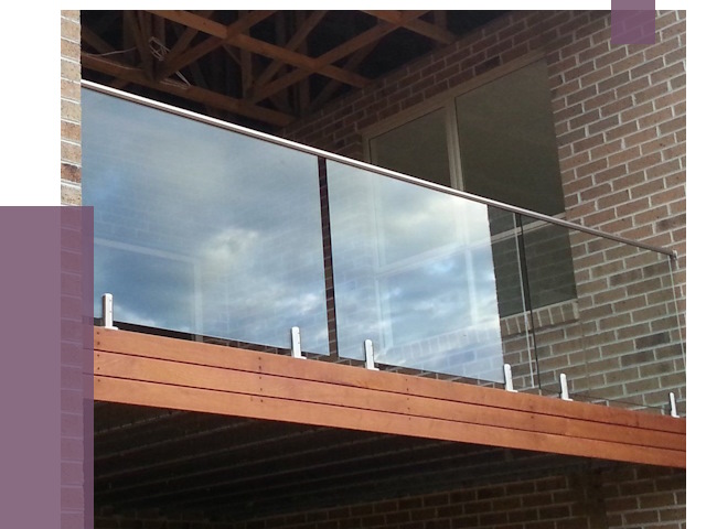 Стеклянные парапеты на крыше и террасе в Пятигорске от 11557 руб. | ПРОЛЁТ-Птг